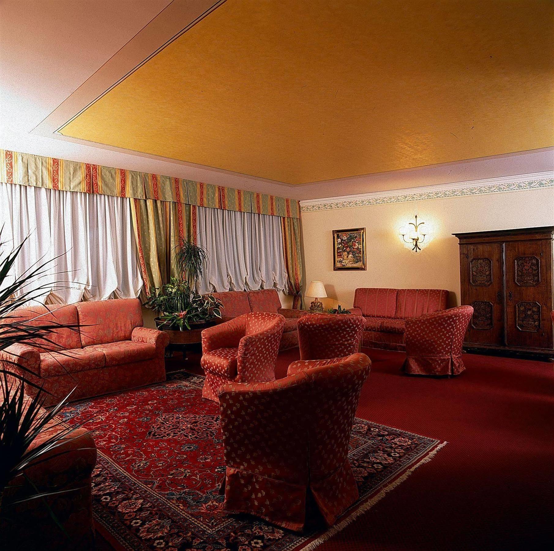 Hotel Resort Veronza Cavalese Eksteriør billede