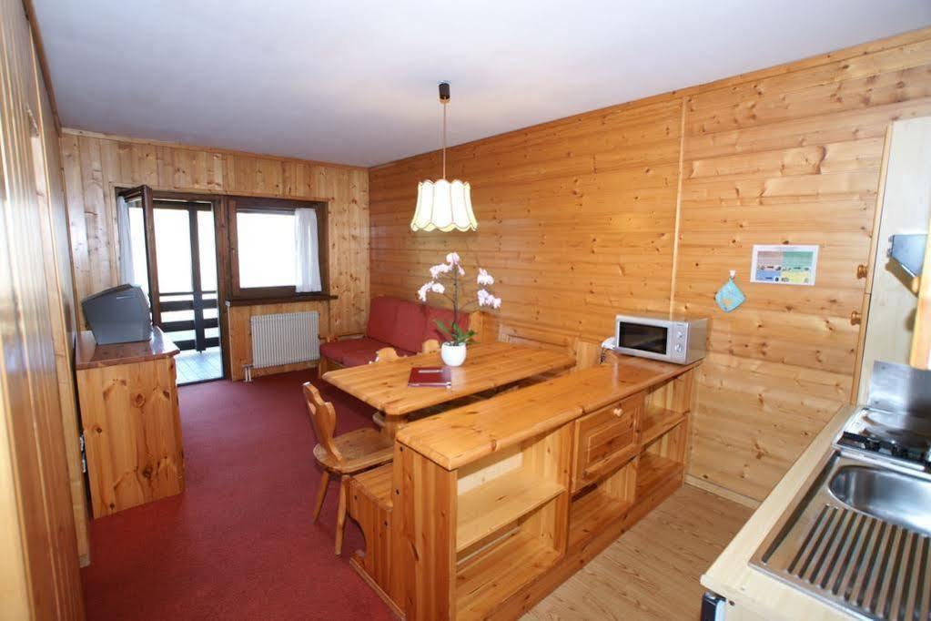 Hotel Resort Veronza Cavalese Eksteriør billede