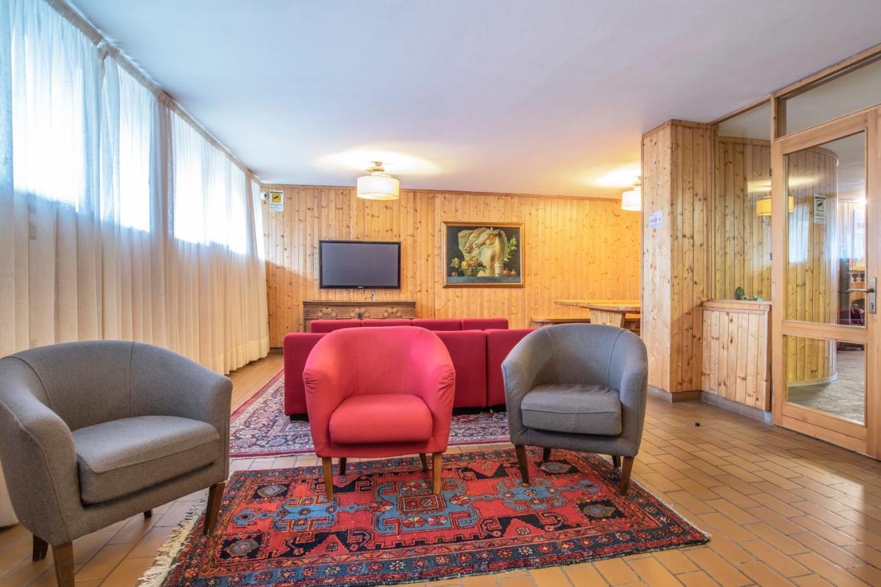 Hotel Resort Veronza Cavalese Eksteriør billede